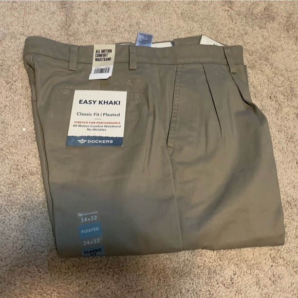 NWT Docker Pants - Picture 2 of 2